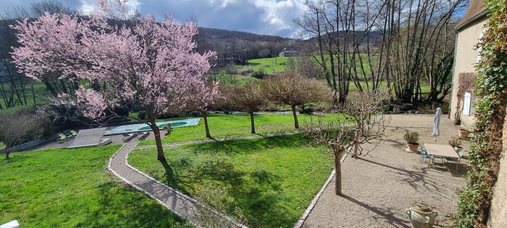 Moulin Renaudiots - Bed & Breakfast Autun